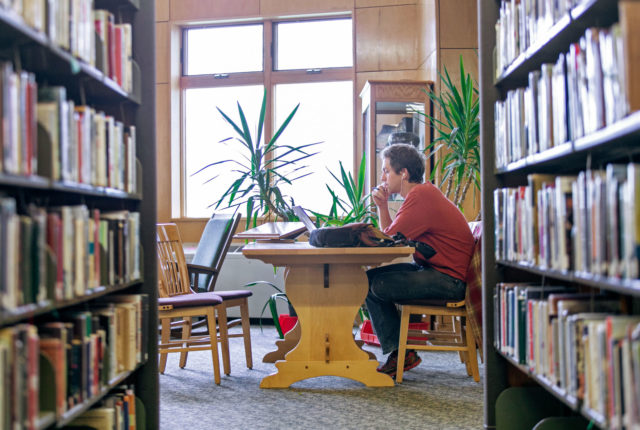 Student in library